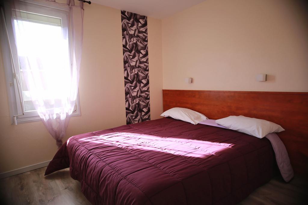 Fasthotel Nimes Caissargues Room photo